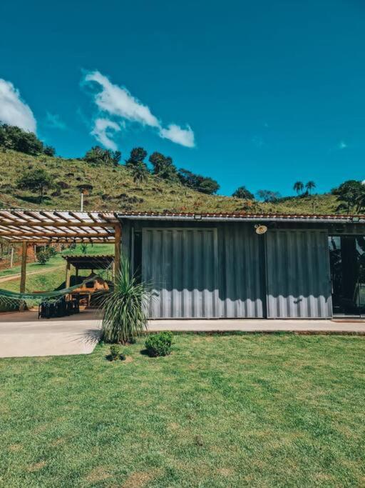 Vila Casa Container Com Spa E Linda Vista Para A Serra Da Mantiqueira Bueno Brandão Exteriér fotografie