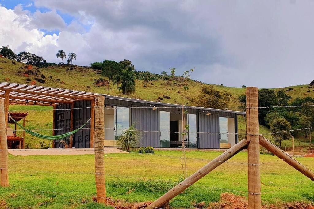 Vila Casa Container Com Spa E Linda Vista Para A Serra Da Mantiqueira Bueno Brandão Exteriér fotografie