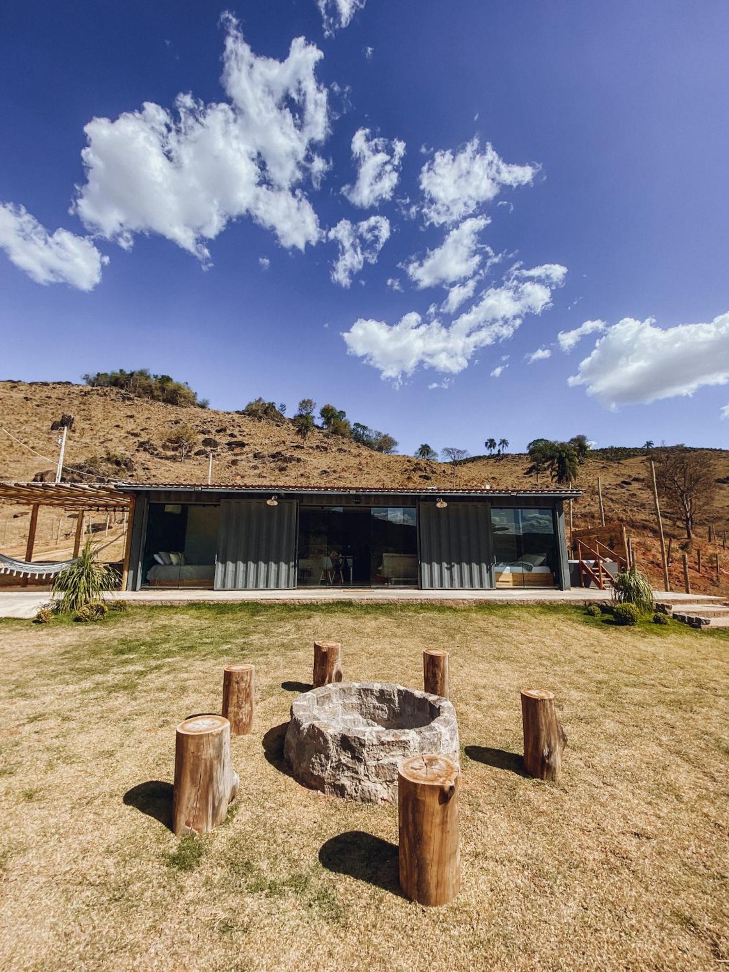 Vila Casa Container Com Spa E Linda Vista Para A Serra Da Mantiqueira Bueno Brandão Exteriér fotografie